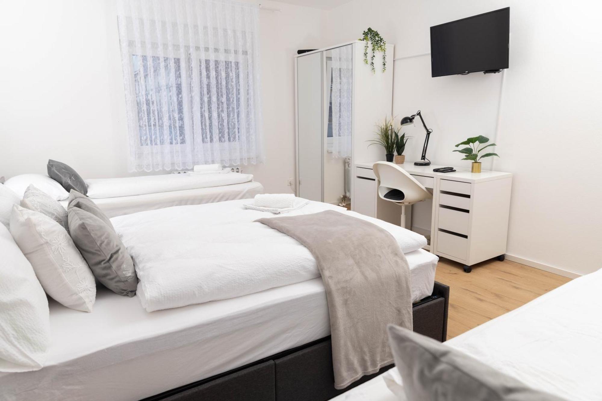 Apartman Tihana Vinkovci Exterior foto